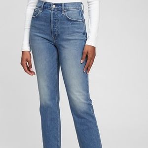 NWOT Gap High Rise Cheeky-Straight Jeans